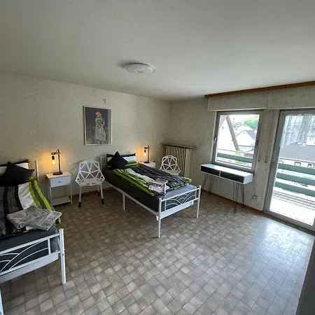 Apartmán Monteurwohnung, 4 Schlafzimmer Niederbreitbach
